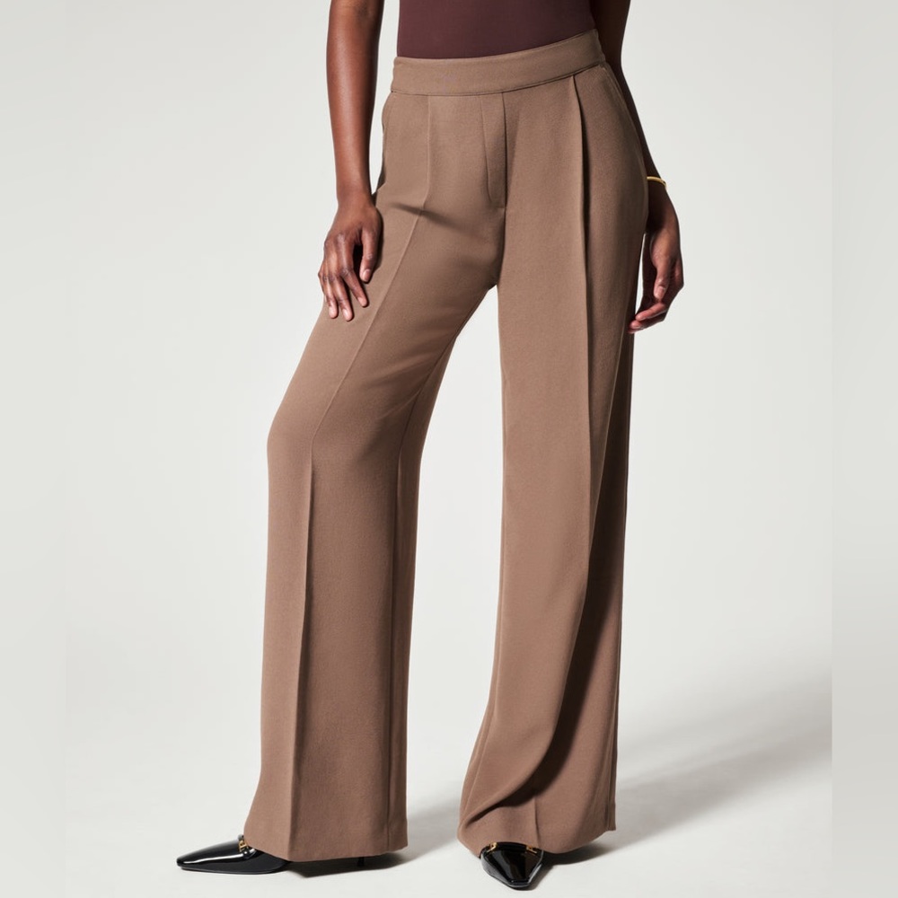 Spanx carefree crepe pleated trouser perfect pants in tan khaki cedar color